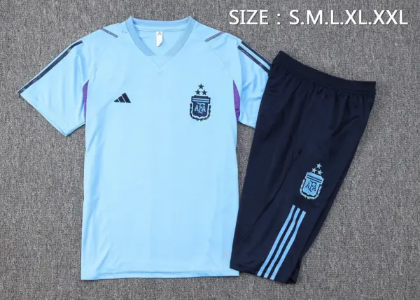 Short-sleeved 2324 Argentina light blue (with cropped pants)