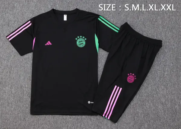 Short-sleeved 2324 Bayern black (with cropped pants)