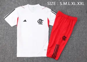Short-sleeved 2324 flamenco white (with cropped pants)