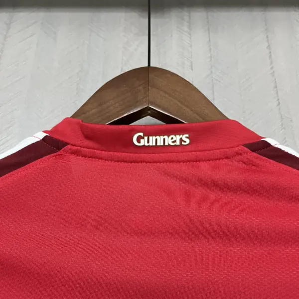 Retro Arsenal 2008-10 Home Jersey