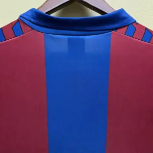 Retro Barcelona Home