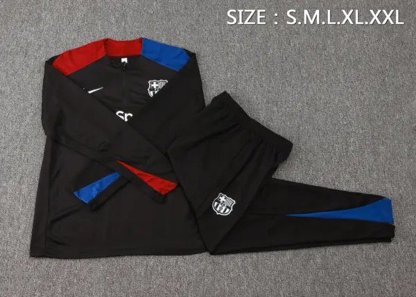 2425 Half La Barcelona Black-Barcelona