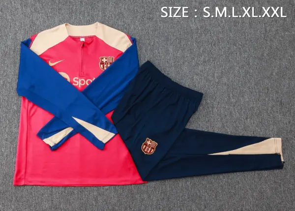 2425 Half La Barcelona Red-Barcelona