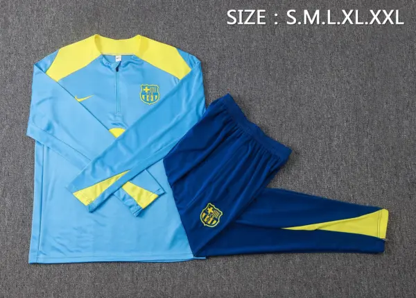 2526 Half Labase light blue-Barcelona