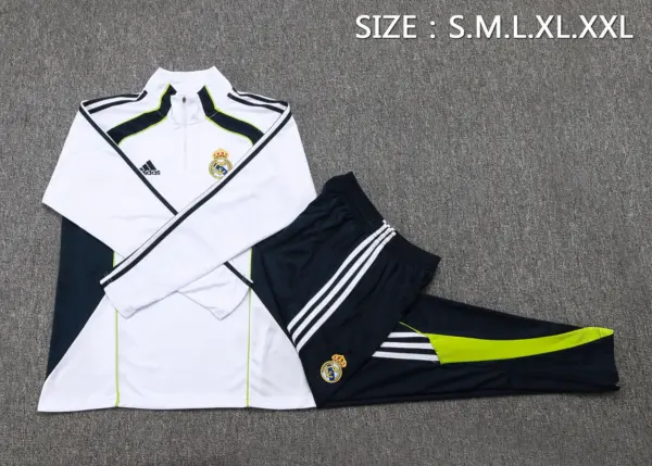 2526 half-pull Real Madrid white retro version (upper cyan color)-Real Ma