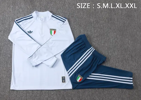 2627 half pulled Italian light blue-Italy
