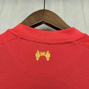Retro LFC 2013-14 home jersey