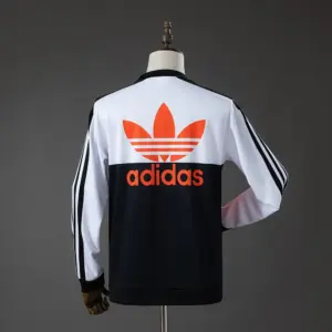 2026-2027 Colo Colo Classic Long Sleeve Graphic Sweatshirt