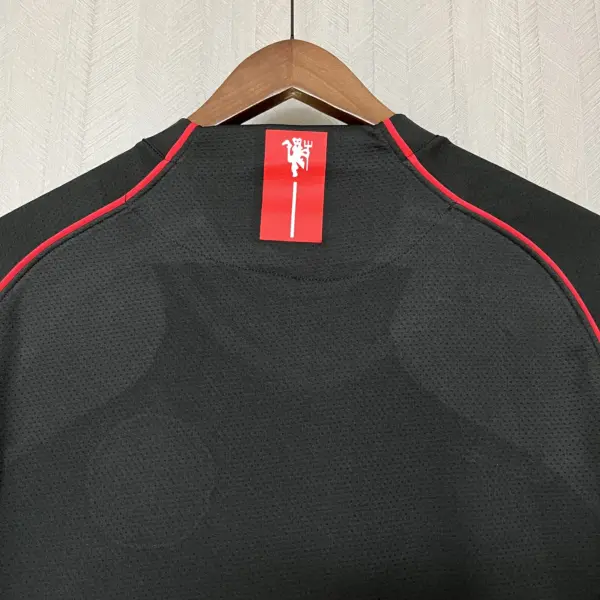Retro M-U 2007-08 Away