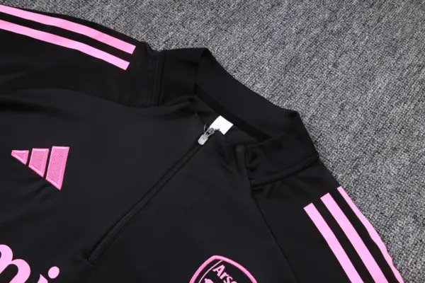 Arsenal Adult Tracksuits - Style 04