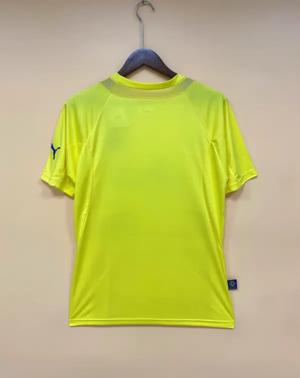 Retro Villarreal Home
