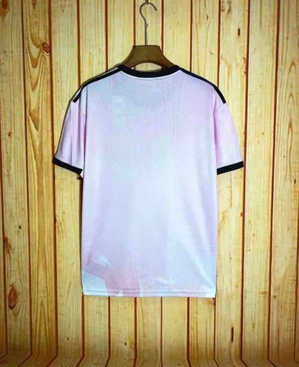 Y3 Pink Real Madrid