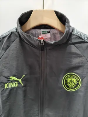 2627 Manchester City dark gray quilted embroidered windbreaker