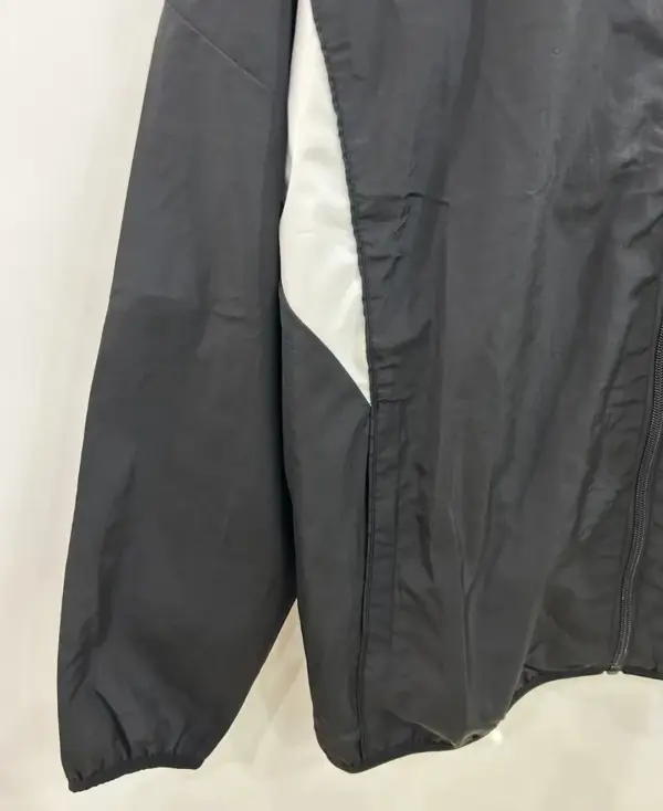 Liverpool black-red label single-sided embroidered windbreaker