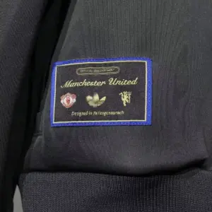 New Manchester United embroidered jacket 944980