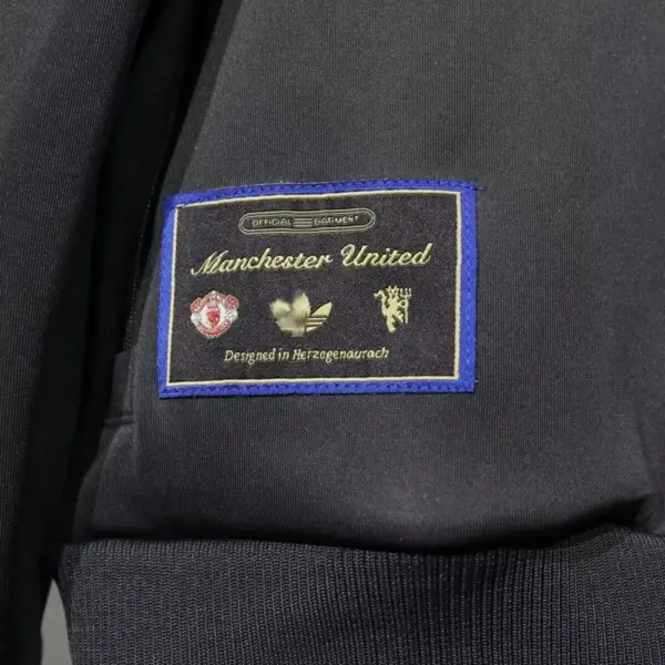 New Manchester United embroidered jacket 944980
