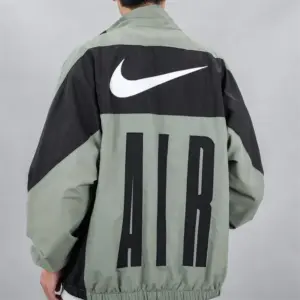 New Nike suit 0881140