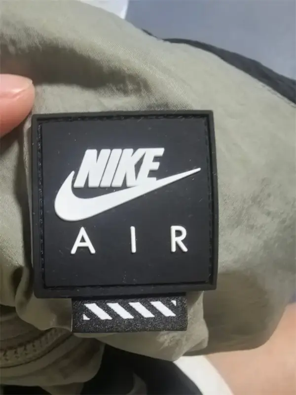 New Nike windbreaker 088175
