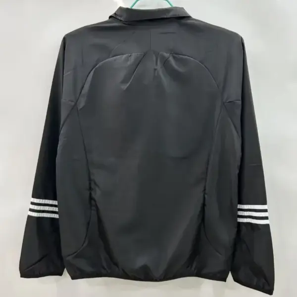 Real Madrid Retro Black 0075
