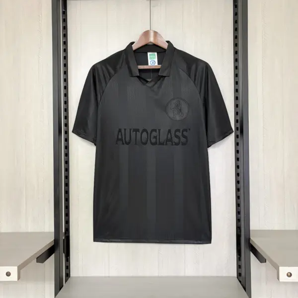Retro 1998-99 Chelsea Black Jersey