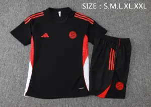 2526 short-sleeved Bayern black-Bayern Munich