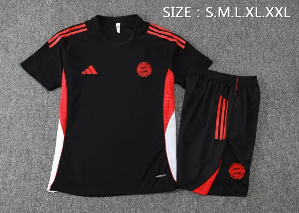 2526 short-sleeved Bayern black-Bayern Munich