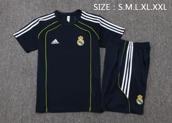 2526 short-sleeved Real Madrid cyan (green edge)-Real Madri