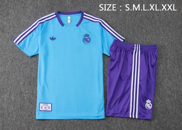2526 short-sleeved Real Madrid light blue retro version-Real Madri