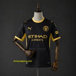 M-U 26-27 Away Jersey (2)