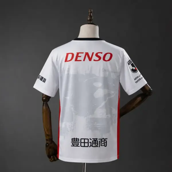 Nagoya Grampus 26-27 Away Jersey