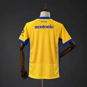 Portsmouth 26-27 away Jersey